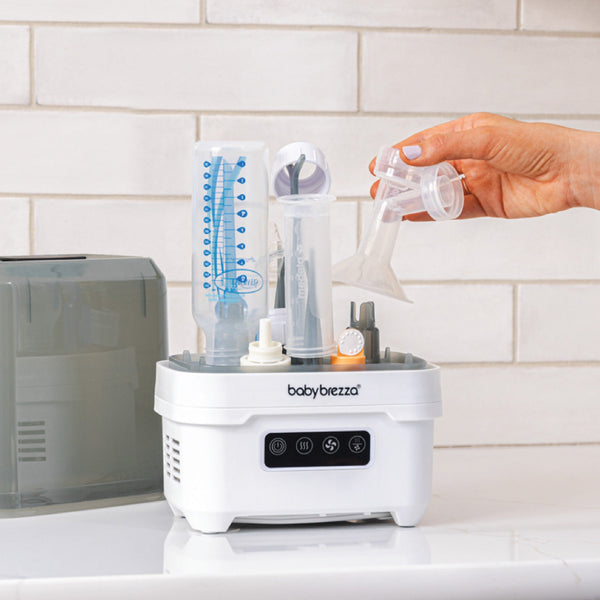 Sterilizer Dryer Mini - جهاز تعقيم وتجفيف محمول مثالي للسفر والمساحات الصغيرة ومحطات الشفط Baby Brezza ME - product thumbnail